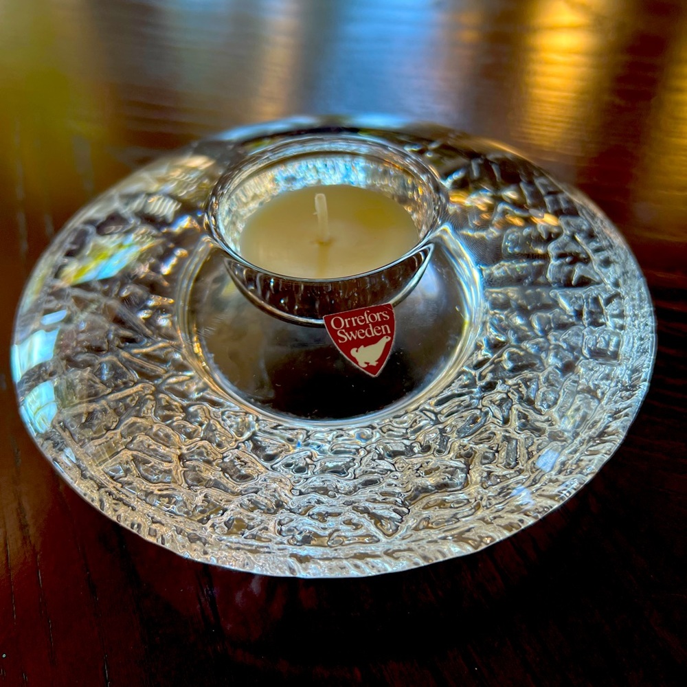 Orrefors round votive holder
